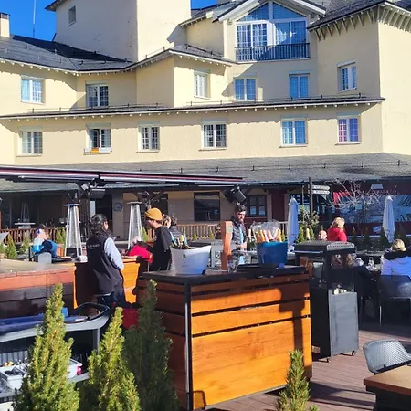 Plaza De Andalucía Edificio Salvia Con Vistas Al Veleta Apartamento